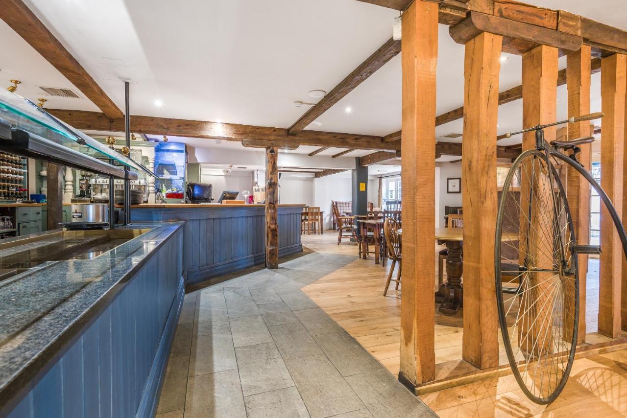리밍톤 The Walhampton Arms B&B 외부 사진